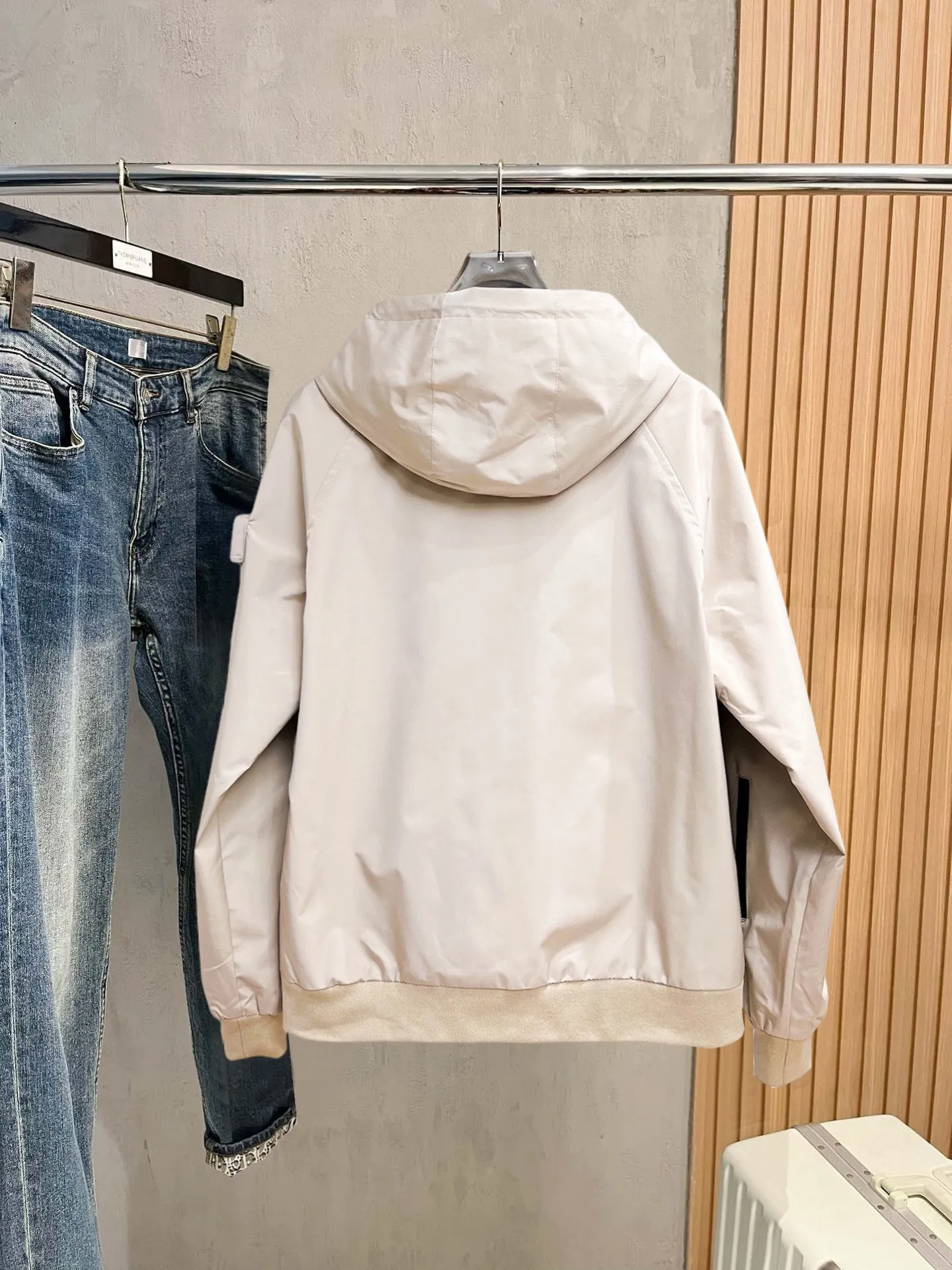 Same Style， ， 2026 New Arrival ，Original Premium Breathable ， ， ， Quality。 ， Sizes：M～3XL，